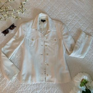 BCBG MaxAzria white blazer jacket